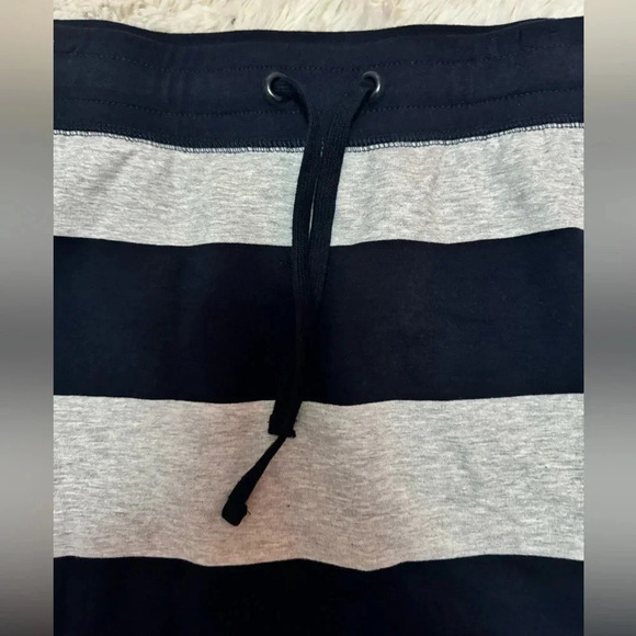 Joe Fresh Mini cotton/spanx skirt blue and gray strips size extra small - Picture 3 of 5